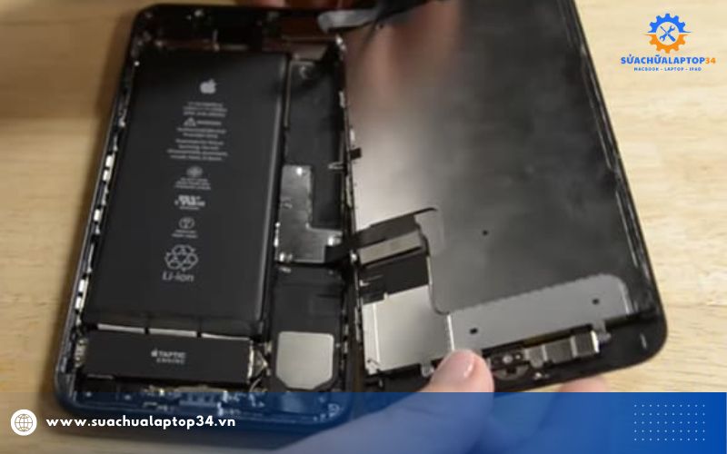 Sửa iPhone bị loại cảm ứng